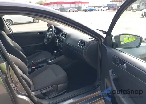 2013 Volkswagen Jetta 2.0L S из США, поврежденный, VIN 3VW2K7AJXDM222855